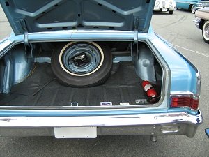 Car and tire