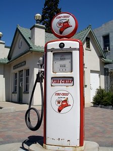 Refuel station