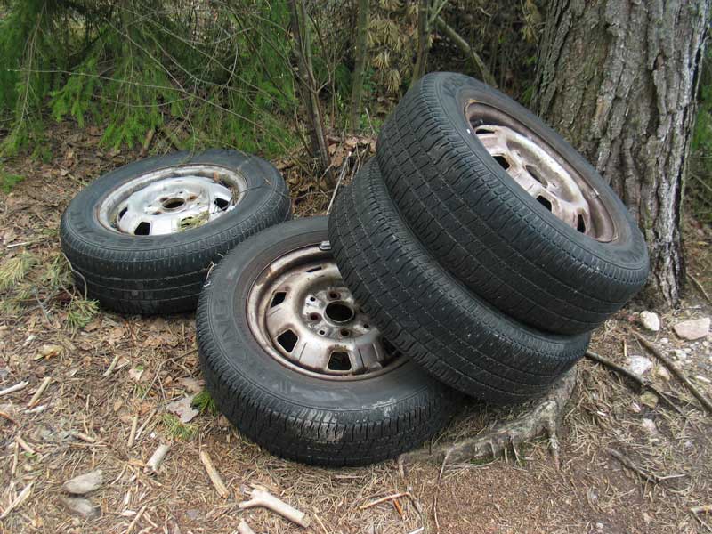 Car tires