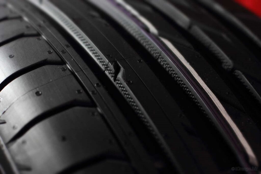 Car tire